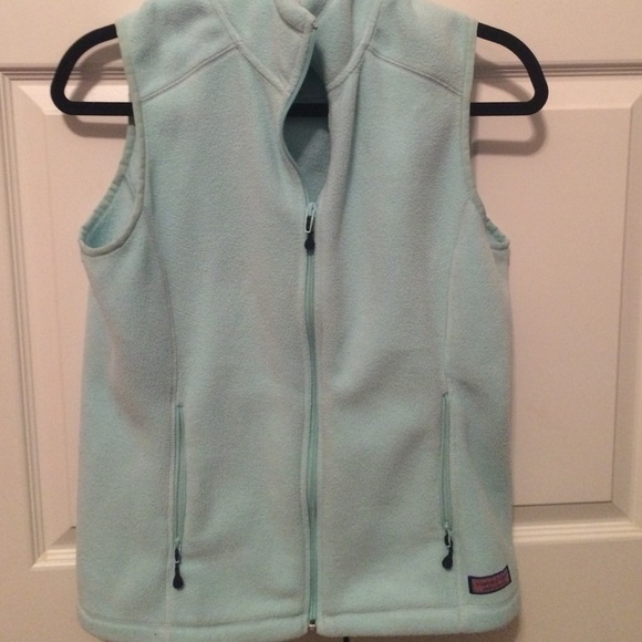 Vineyard vines vest