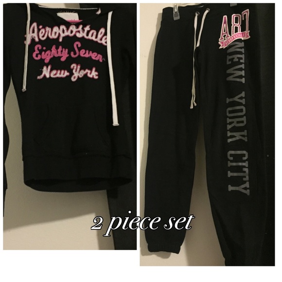 Aeropostale jogging suit xsmall top,small bottom