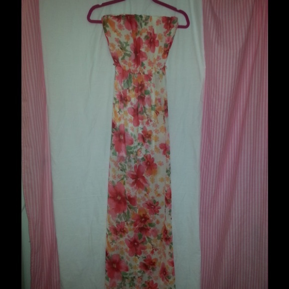 A' Gaci, Maxi Dress