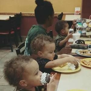 Meet your Posher, Rita