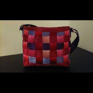 Harvey's seatbelt bag