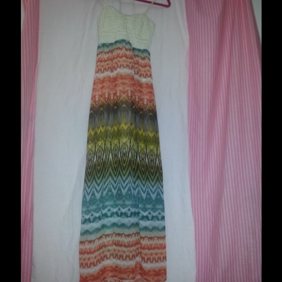 Windsor Maxi Dress