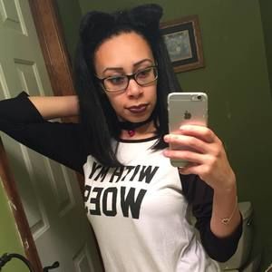 Meet your Posher, Becky