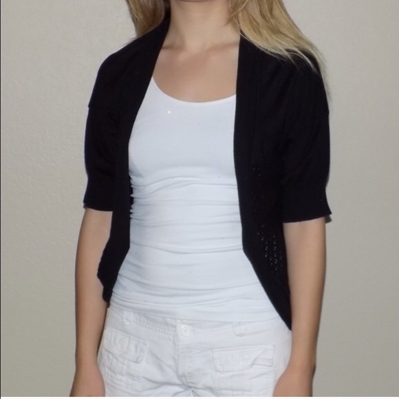 Frenchi Sweaters - Black Cropped Short Sleeve Open Knit Bolero