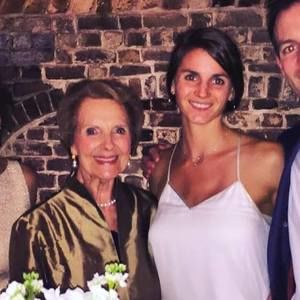 Meet your Posher, Leslie