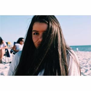 Meet your Posher, Luisa