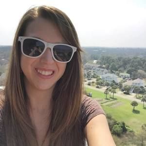 Meet your Posher, Stephanie