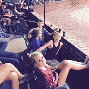 Meet your Posher, Haley