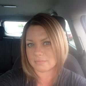 Meet your Posher, Leslie