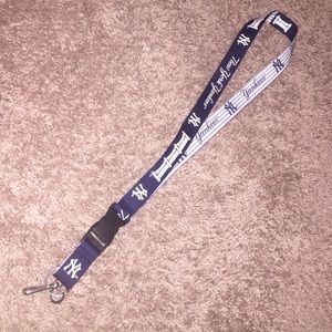 NEW NY Yankees lanyard
