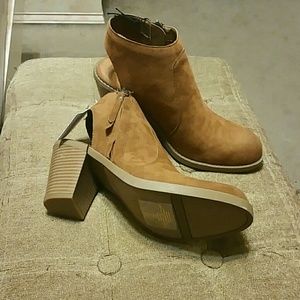 Tan boots