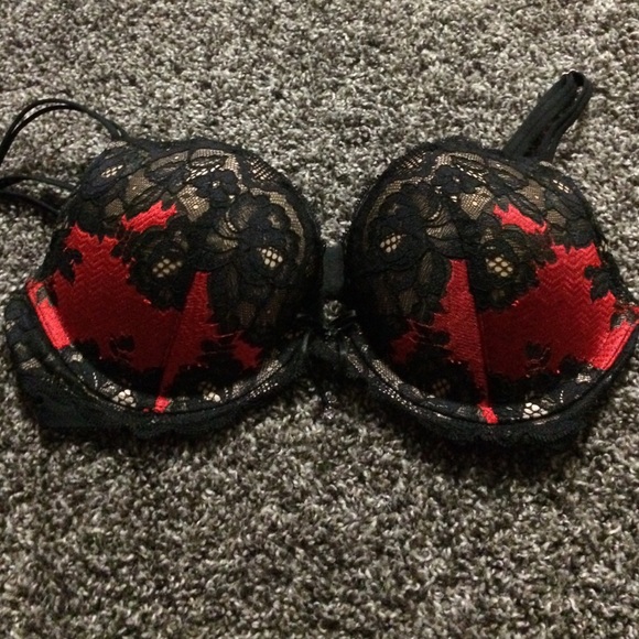 SEXY! Victoria's Secret very sexy push up!