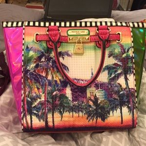 Nicole lee hand bag Hollywood. Style