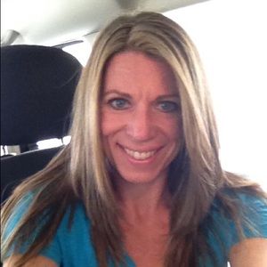 Meet your Posher, Cynthia