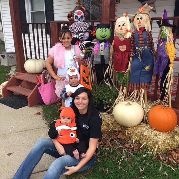 Meet your Posher, Labreeska - Picture 1 of 1