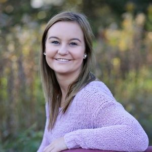 Meet your Posher, Caitlin