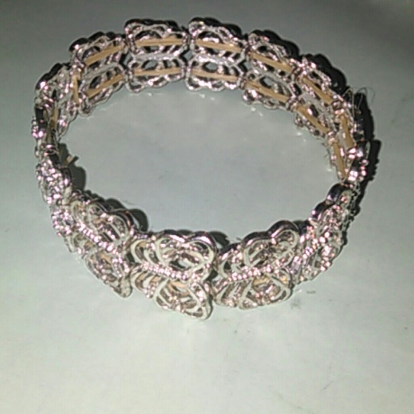 Two stretch bracelets - Picture 3 of 3
