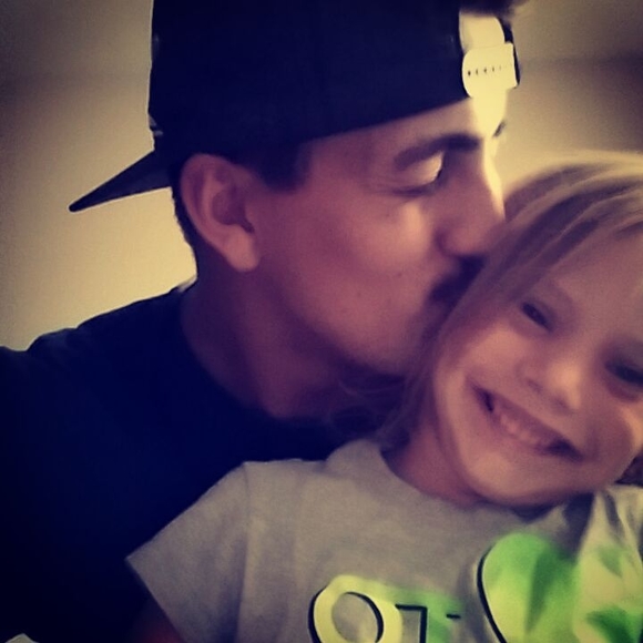 Meet your Posher, Cameron - Picture 1 of 1