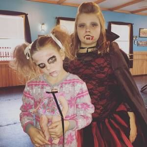 Meet your Posher, Robyn