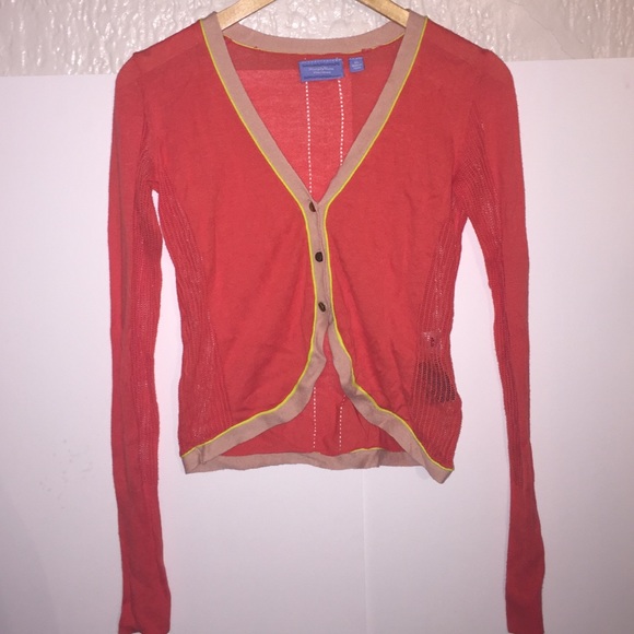 ❌❌Sold❌❌Simply Vera Vera Wang Cardigan