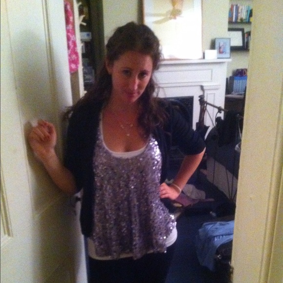 Meet your Posher, Adena