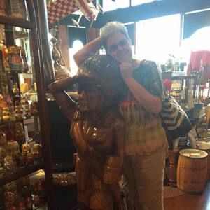 Meet your Posher, Sheree