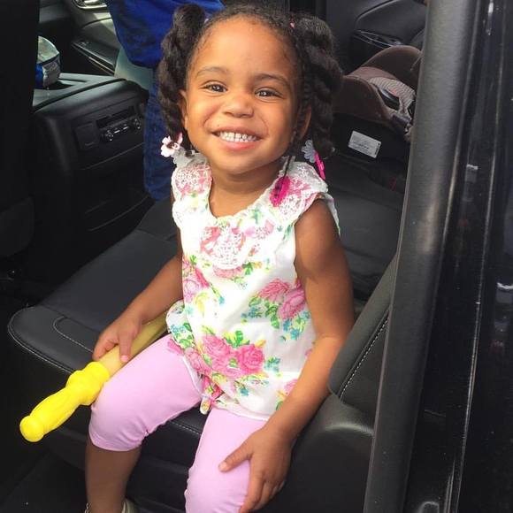 Meet your Posher, Ivory