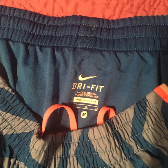 🚫 SOLD 🚫 - Picture 2 of 2