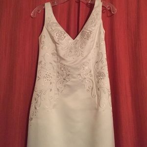 Wedding dress