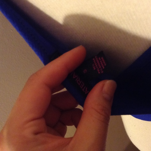 Blue Deep Back Top - Picture 4 of 4