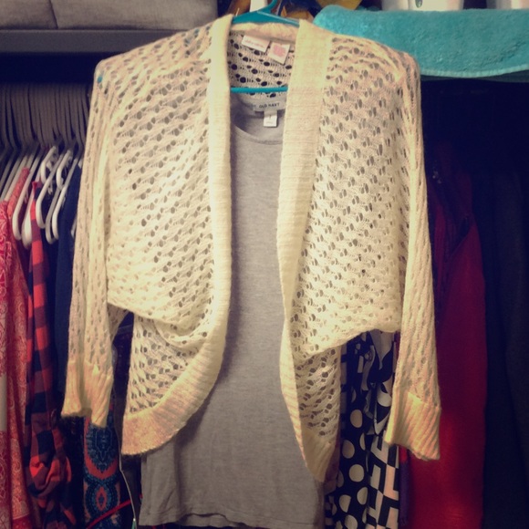 Tan cover up with little holes as the design 💫