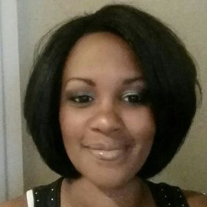 Meet your Posher, Felicia