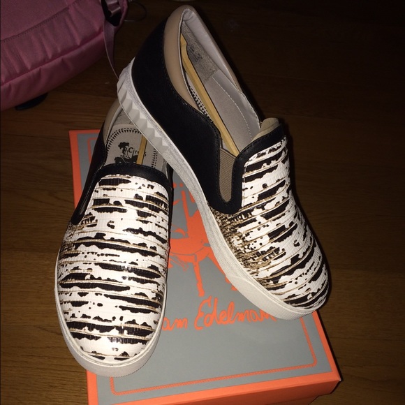 Sam Edelman slip ons