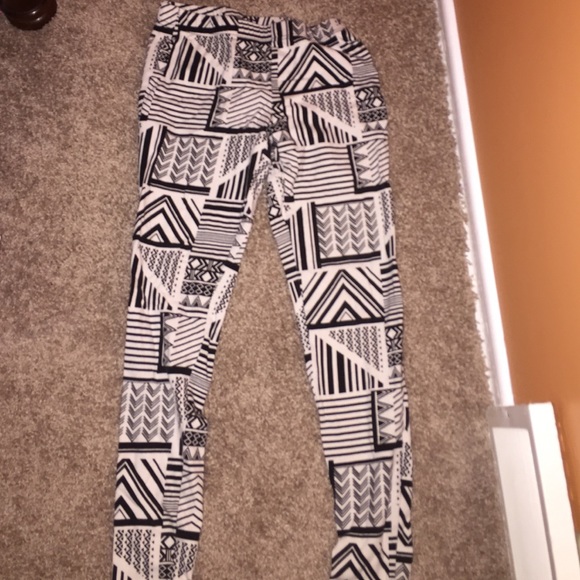 Aztec leggings forever 21 - Picture 1 of 1