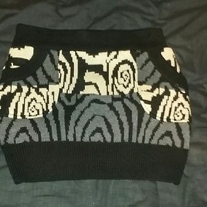 Knitted skirt with pockets