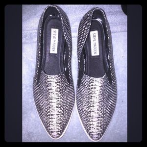Steve Madden flats