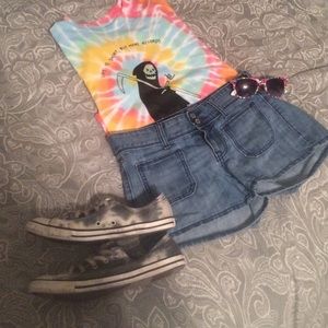 Old navy shorts (80s trend)