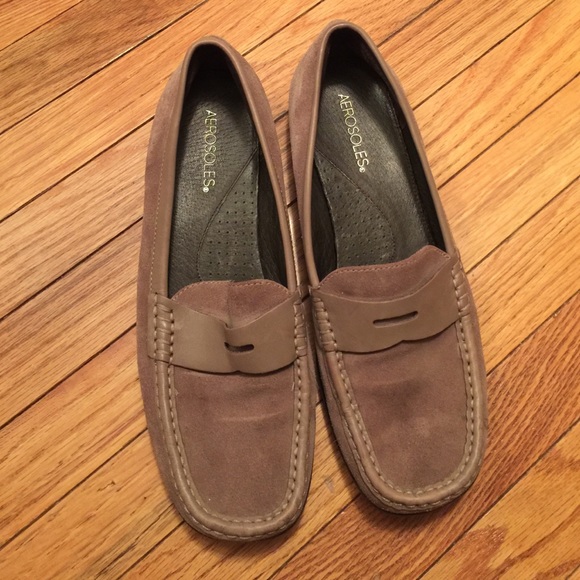 Loafer suede worn once