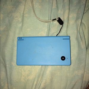 dsi, charger, 17 games, and case