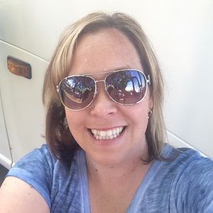 Meet your Posher, Tina