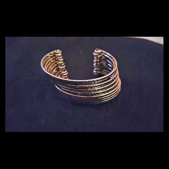 Lia Sophia bracelet