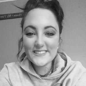 Meet your Posher, Carly