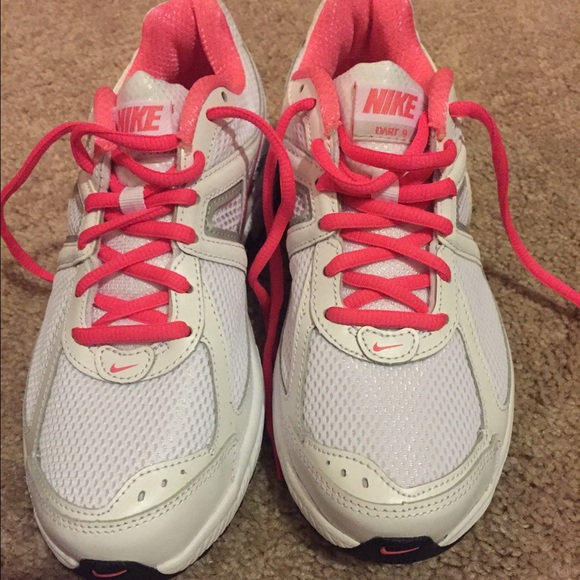 nike dart 9 womens