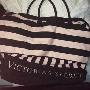Victoria's Secret getaway bag