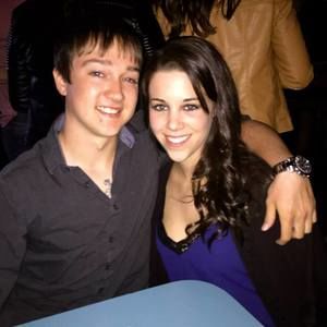 Meet your Posher, Cameron