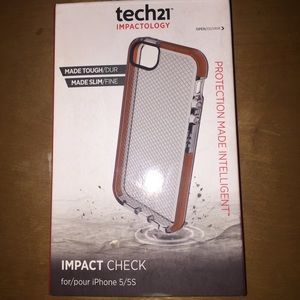 Tech 21 IPhone 5/5s case