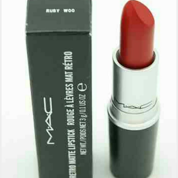 MAC Ruby Woo