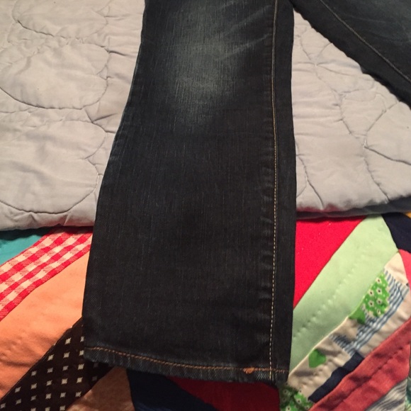 Extra - Picture 2 of 4