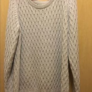 Large comfy silver gray sweater!