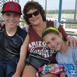 Meet your Posher, Lori